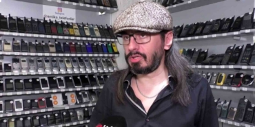 Telefon koleksiyoncusu teknisyen Ekrem Karagüdekoğlu çağrı cihazlı saldırıyı değerlendirdi