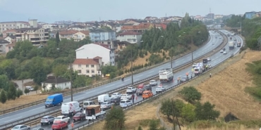TEM’de yağmur sebebiyle kaza: 8 yaralı