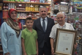 Ticaret Bakanlığı’ndan Necibe Batmaz’a ’Ahi Esnaf Beratı’