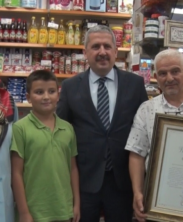 Ticaret Bakanlığı’ndan Necibe Batmaz’a ’Ahi Esnaf Beratı’