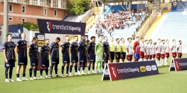 Trendyol Süper Lig: Kasımpaşa: 0 - Antalyaspor: 0 (Maç devam ediyor)