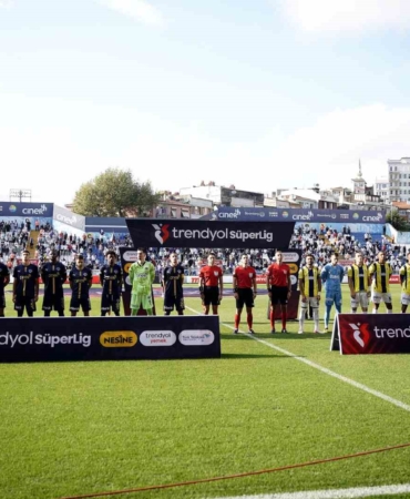 Trendyol Süper Lig: Kasımpaşa: 0 - Fenerbahçe: 0