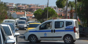 Turistik Cunda Adası yolu az daha ulaşıma kapatılıyordu