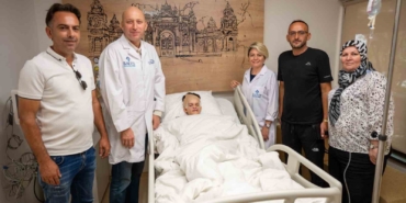 Türkiye’de gelişen dental turizmi, Kosovalı Derviş’i akran zorbalığından kurtaracak