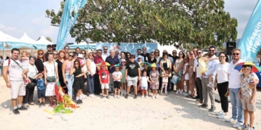 Uçurtmalar "barış" için uçuruldu