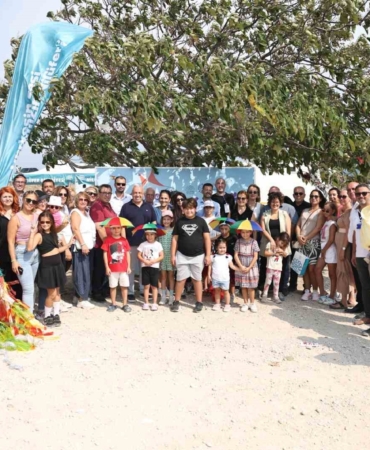 Uçurtmalar "barış" için uçuruldu