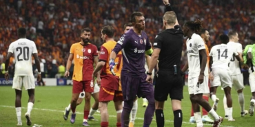 UEFA, Fernando Muslera’ya 3 maç men cezası verdi