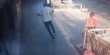 Ümraniye’de 90 bin liralık telefon hırsızlığı kamerada