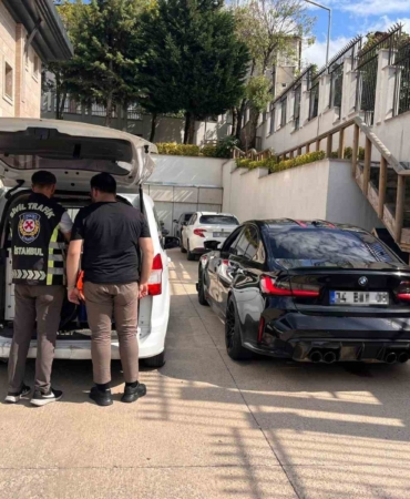 Ümraniye’de düğün konvoyunda trafiği tehlikeye atan 3 sürücüye 26 bin 104 TL ceza