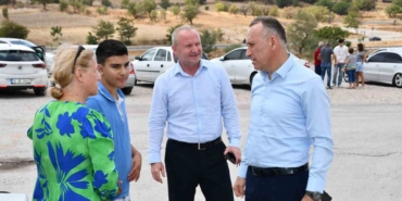 Üniversite öğrenimine başlayan gençlere bilgilendirme ve destek stantları açıldı