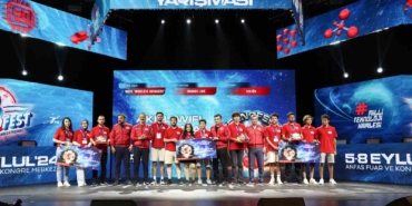 Üniversitesi öğrencilerine TEKNOFEST’ten ödül