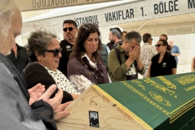 Ünlü sanatçı Metin Arolat son yolculuğuna uğurlandı