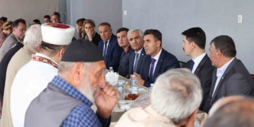 Vali Aygöl, köylülerin ihtiyaç ve talepleri tek tek dinledi