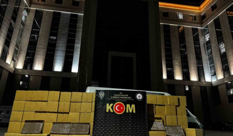 Yalova’da 1 milyon 500 bin adet dolu makaron ele geçirildi