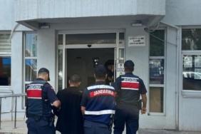 Yalova’da 15 yıl hapis cezasıyla aranan hükümlü yakalandı
