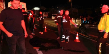 Yalova’da feci kaza: Minibüsün çarptığı 2 kişi hayatını kaybetti