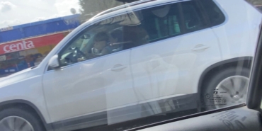 Yalova’da kucağında çocukla cip süren kadına bin 380 lira ceza