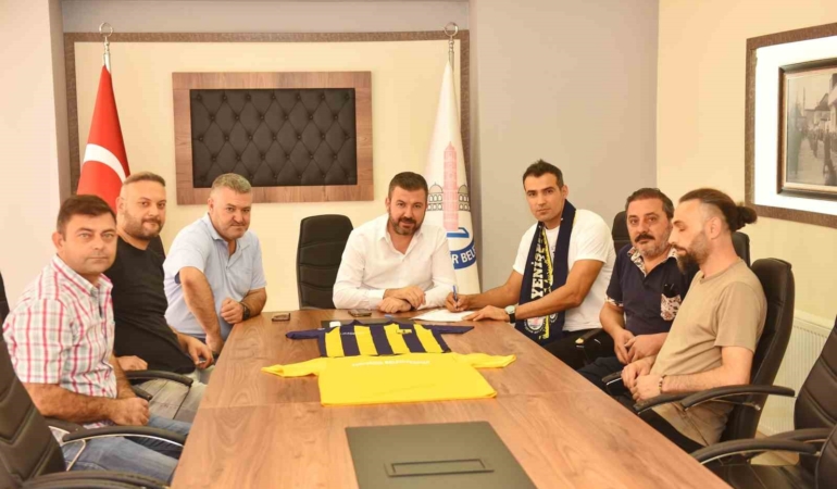 Yenişehir Belediyespor’da milli transfer