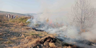 Yenişehir’de ormanlık alanda çıkan yangına havadan ve karadan müdahale edildi
