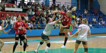 3 Türk ekibi Kadınlar Hentbol Avrupa Kupası’nda üçüncü tura yükseldi