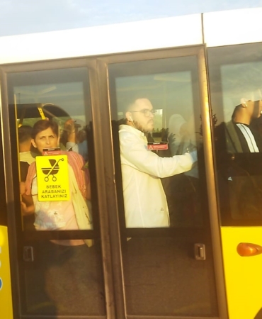 30 Ağustos Zafer Mahallesinde ulaşım çilesi