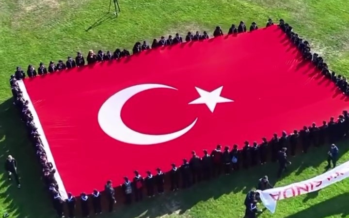 7’den 70’e binlerce kişi Cumhuriyet için koştu