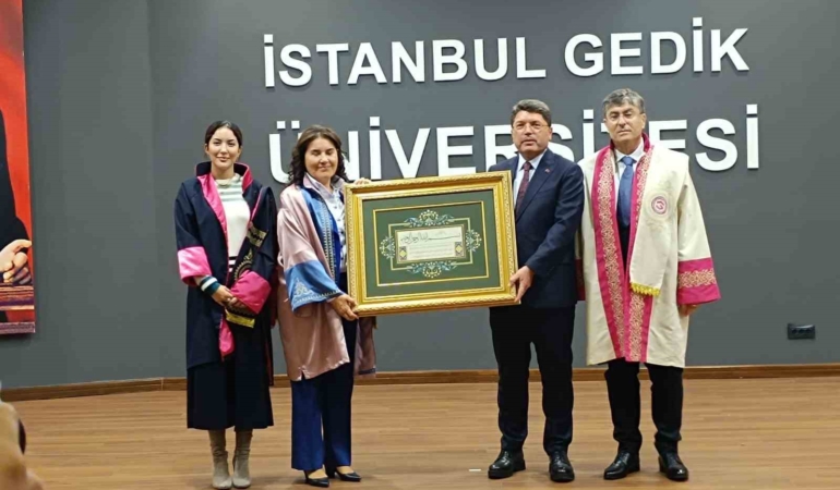 Adalet Bakanı Tunç: “Türkiye Yüzyılı’nın başında darbe anayasasıyla yolumuza devam etmek bizim için bir yüz karası”