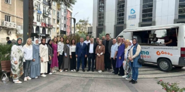 AK Parti Karesi İlçe Kadın Kolları’ndan Geleneksel Lokma Hayrı