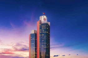 Akbank, seküritizasyon programının kredi notunun BBB’ye yükseldiğini açıkladı
