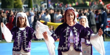 Anadolu Kadınları’nın gösterisi 29 Ekim’e damga vurdu