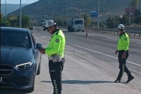 Araç sürücülerine bir günde 434 bin 529 TL trafik idari para cezası