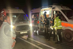 Arnavutköy’de 3 aracın karıştığı kazada 9 kişi yaralandı