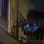 Arnavutköy’de elektrik panosundan çıkan yangın paniğe neden oldu