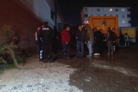 Ataşehir’de hafriyat kamyonları alev alev yandı