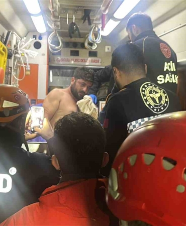 Avcılar’da ailesine konum atıp kaybolan şahıs 8 saat sonra ağaçlık alanda bulundu