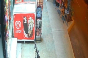 Avcılar’da tekel bayisinde ’veresiye’ kavgası kamerada