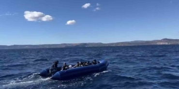 Ayvacık açıklarında 15 kaçak göçmen yakalandı