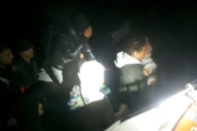 Ayvacık açıklarında 17 kaçak göçmen kurtarıldı