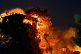 Ayvacık’ta butik otelde yangın çıktı