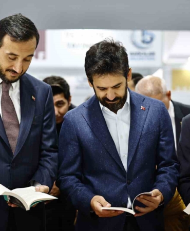 Bağcılar Kitap Fuarı, kapılarını kitapseverlere açtı