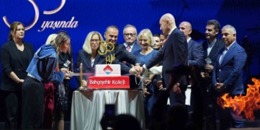 Bahçeşehir Koleji 30’uncu kuruluş yıl dönümünü kutladı
