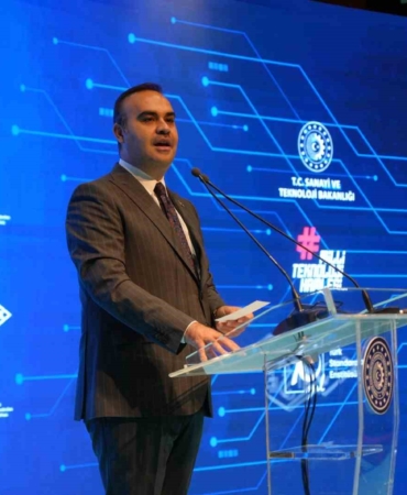 Bakan Kacır açıkladı: "TSE 155 bin ürünü denetleyerek, 4 bin 200 uygunsuz ürünün ülkemize girişini engelledi"