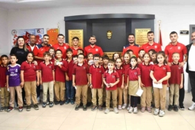 Balıkesirspor, Hatice Fahriye Eğinlioğlu İlkokulu’nu Ziyaret Etti
