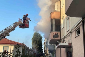 Balkonda patlayan piknik tüpü yangına sebep oldu