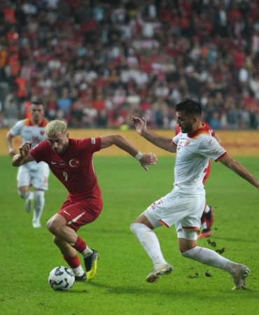 Barış Alper Yılmaz ile Kaan Ayhan, aday kadrodan çıkarıldı