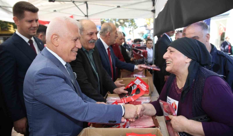 Başkan Bozbey’den Bursalılara ’Cumhuriyet Bayramı’ çağrısı