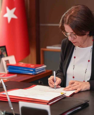 Başkan Köymen, “Kadın-Erkek Eşitliği Şartı”nı imzaladı