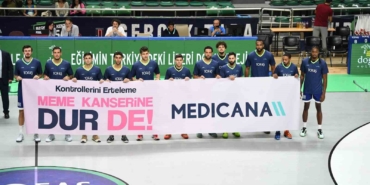 Basketbolcular, meme kanserine ’dur’ dedi