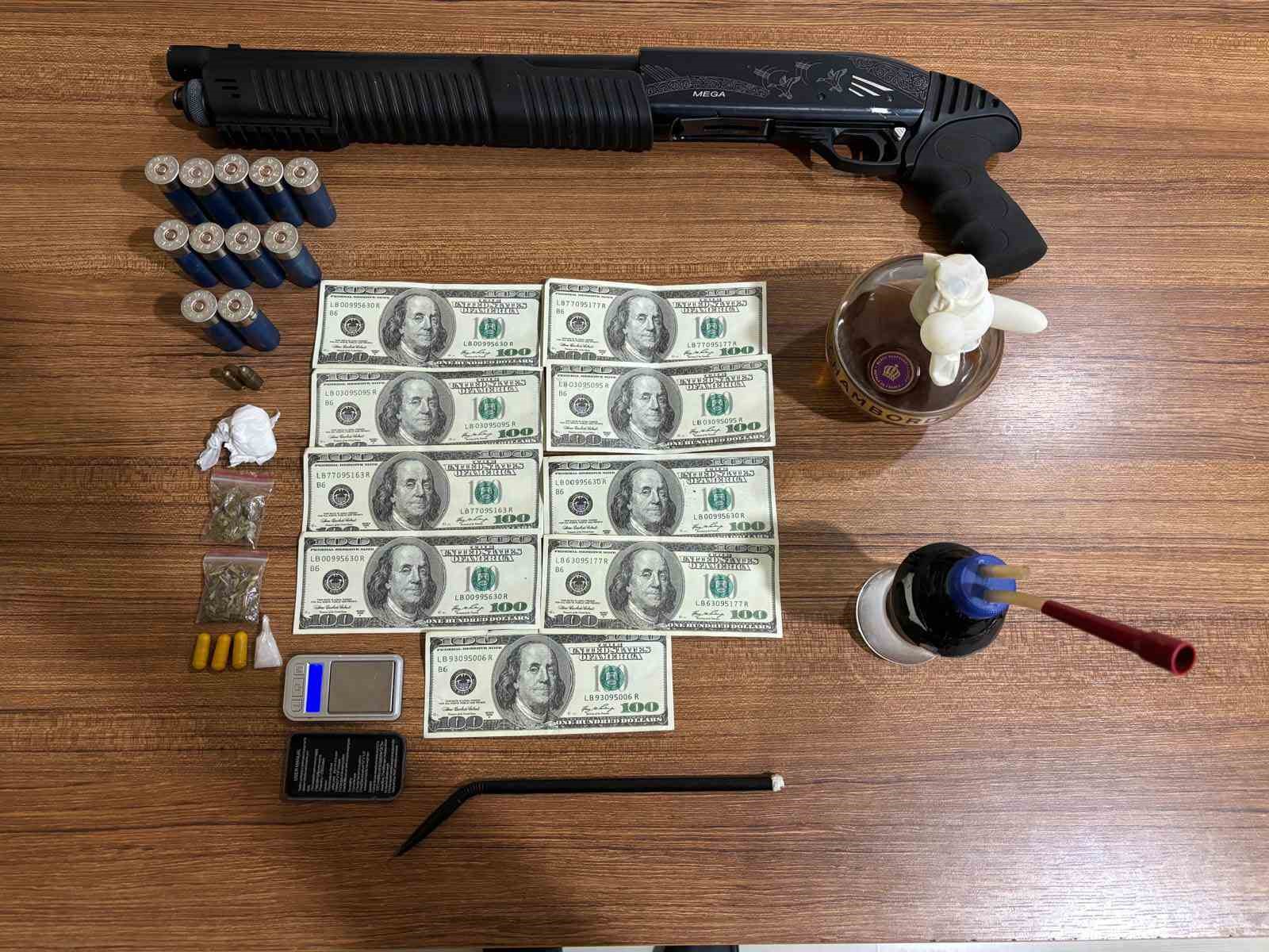 Beşiktaş’ta oto hırsızları yakalandı: 3 kişi tutuklandı