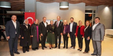 Beylikdüzü Belediye Başkanı Çalık muhtarlarla bir araya geldi